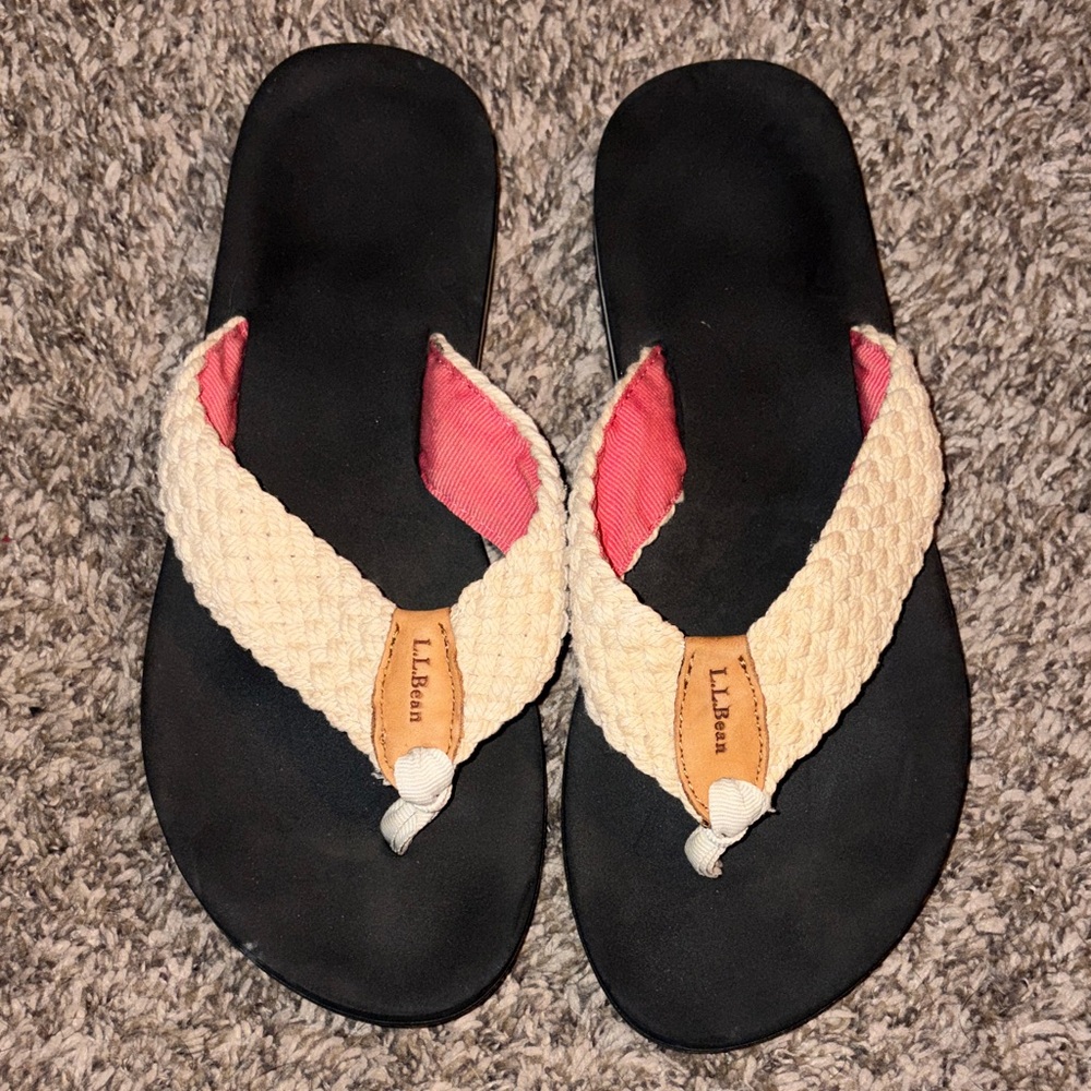 L.L. Bean Women's Tan and Black Sandals